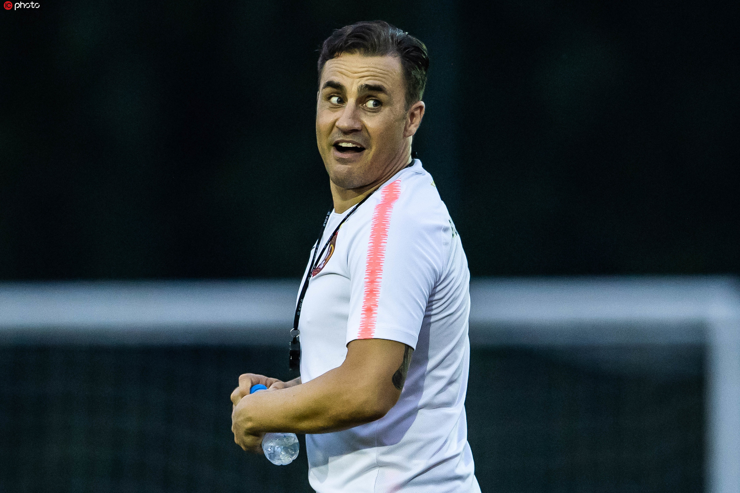 英雄联盟官方直播-毕尔巴鄂竞技今晨更衣室发声，志在亚冠名次提升，压力陡增，球探报告显示潜力的简单介绍